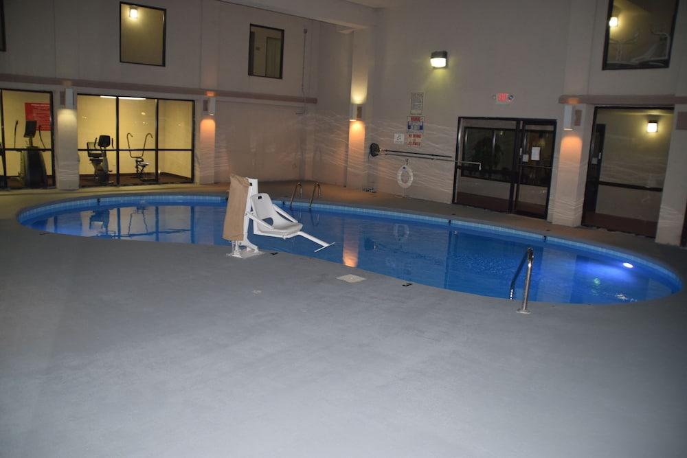 Econo Lodge & Suites Clarksville Exteriér fotografie