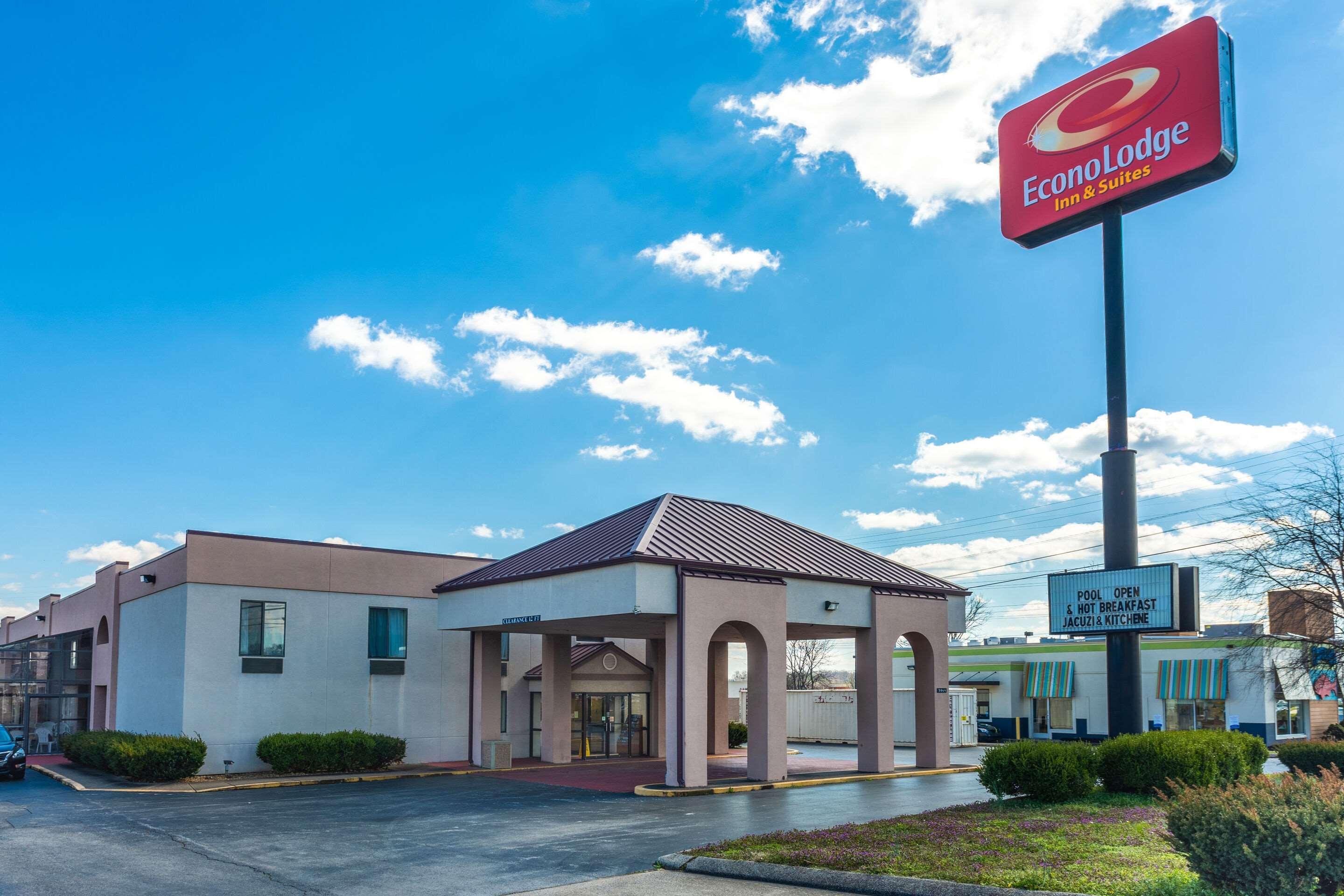 Econo Lodge & Suites Clarksville Exteriér fotografie