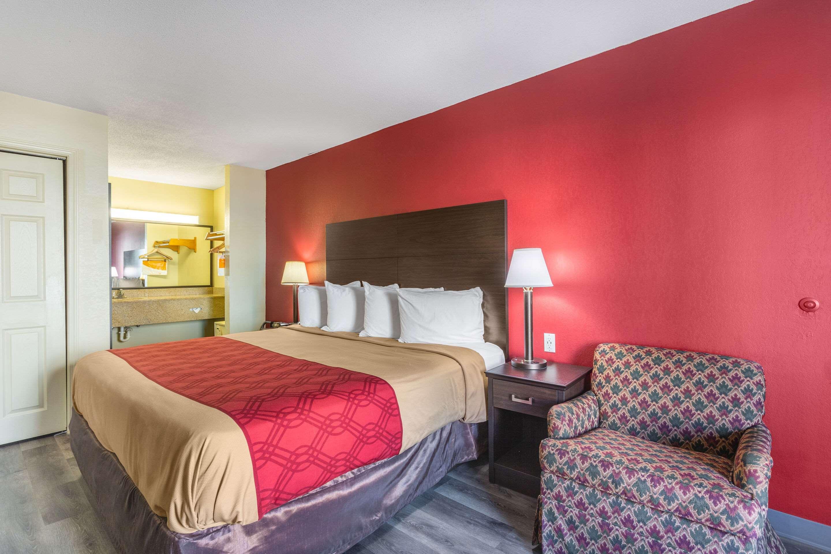 Econo Lodge & Suites Clarksville Exteriér fotografie